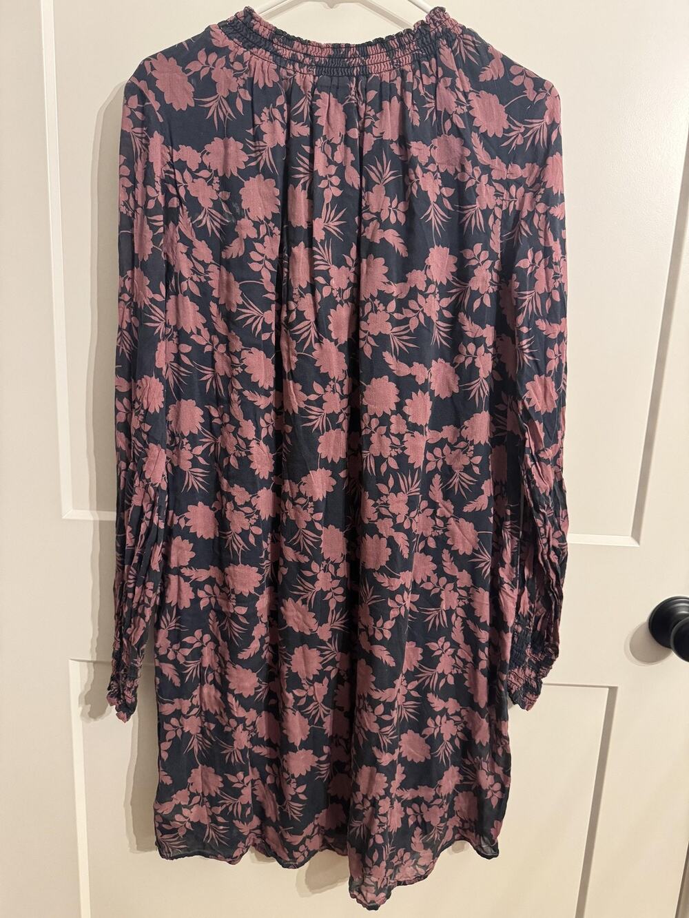 Cloth & Stone Dress Womens XL Blue Floral Long Sleeve Smocked Soft Boho Flowy